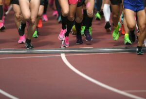 ランニング、マラソン中に足がつりやすいランナー必見！足がつる原因と予防方法とは？